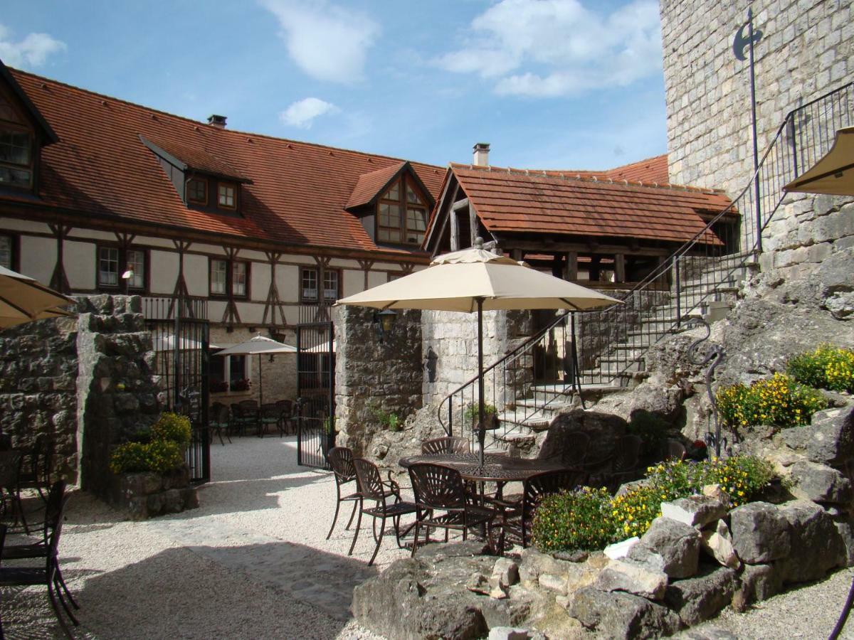 Burg Katzenstein Hotel Katzenstein  Eksteriør billede